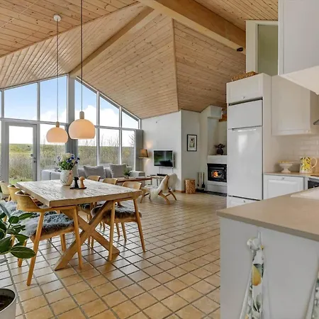 Bv306-blavand-digevej-6 Semesterbostad *