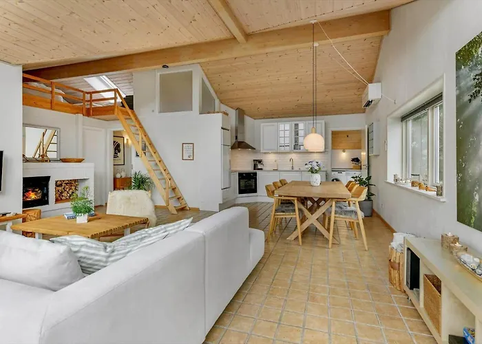 Bv306-blavand-digevej-6 Holiday home *